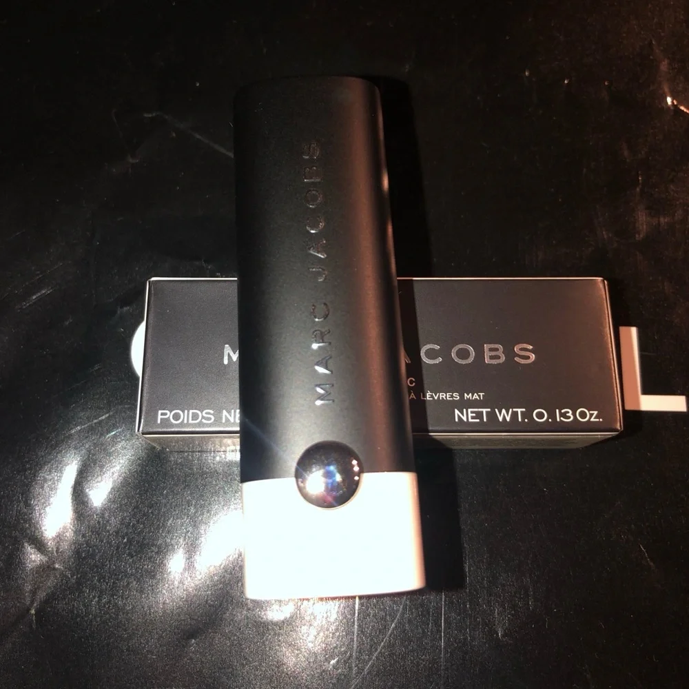 Marc Jacobs Flirt lipstick-144